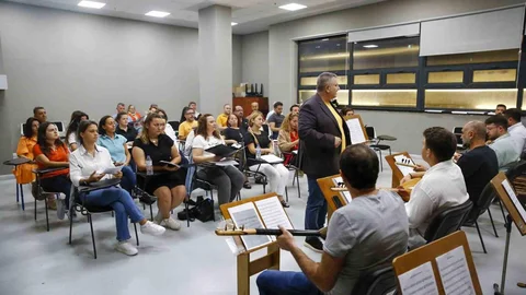 Antalya'da Geleceğin Sanatçıları Yetişiyor