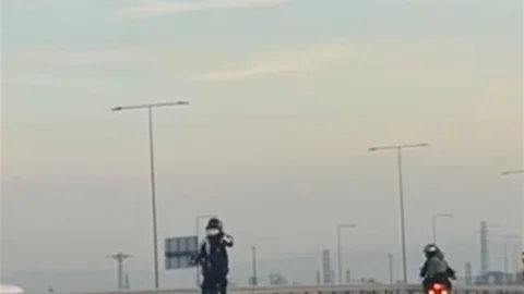 Başakşehir'de Tehlikeli Motosiklet Gösterisi