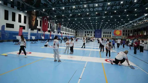 Floor Curling Şampiyonası Samsun'da Başladı