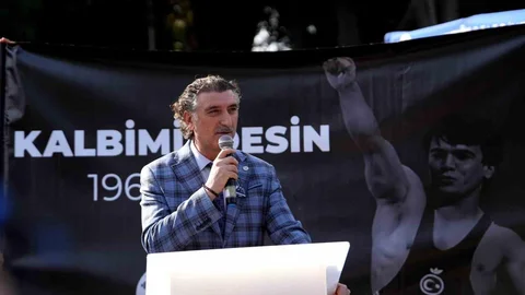 Naim Süleymanoğlu Mezarı Başında Anıldı