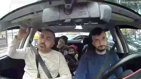 İstanbul'da Taksi İçinde Panik Anları