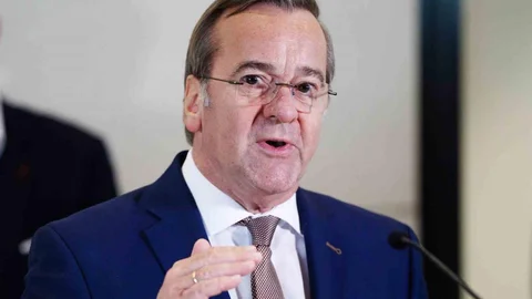 Almanya Savunma Bakanı'ndan Baltık Denizi Açıklaması