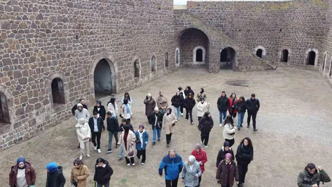 Erzurum'da Tarihi Mekanda Eğitim