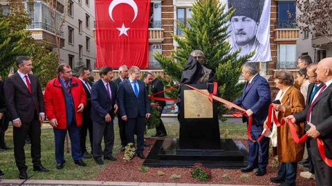 Keçiören’de Kuliyev’in Yeni Büstü Yerleştirildi