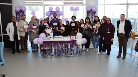 Prematüre Bebekler İçin Özel Kutlama