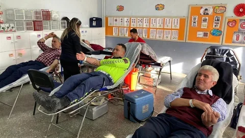 Kütahya'da Kan Bağışı Kampanyası Düzenlendi