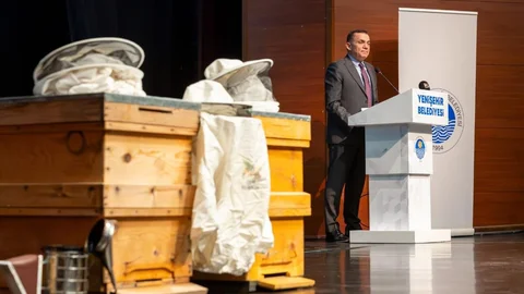 Yenişehir Belediyesi Arı Merası Kuran Türkiye’deki İlk Belediye Oldu