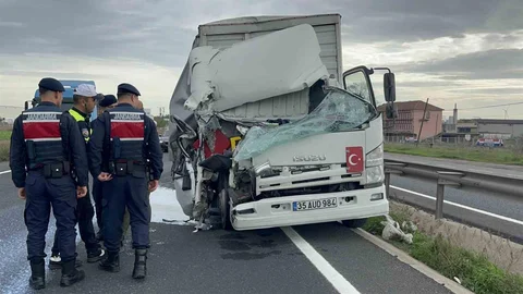 Tekirdağ'da Kamyonet Kazası