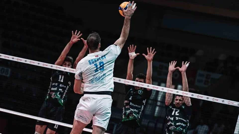 Halkbank, Bursa B.B. Spor'u Mağlup Etti