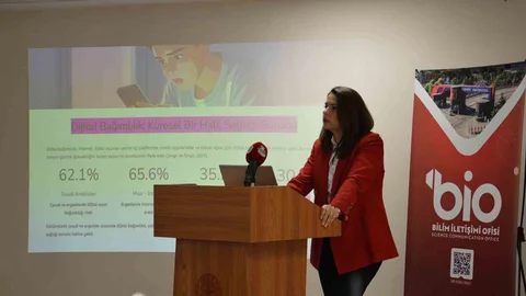 Karabük'te Dijital Nesil Semineri Yapıldı