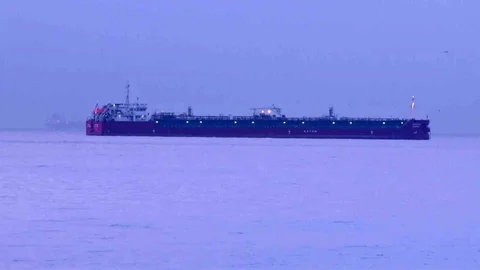İstanbul'da Tanker Gemisi Zehirlenme Olayı