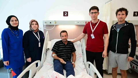 Antalya'da Çekiç Kullanırken Göz Yaralanması