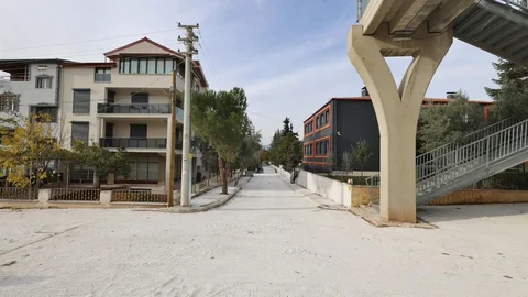 Tavas'ta Alt ve Üstyapı Çalışmaları Devam Ediyor