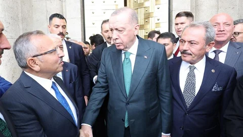 Babadağ'da Belediye Başkanı Kumral'ın Temasları