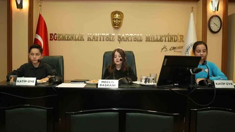 Samsun'da Çocukların Meclis Günü Kutlandı