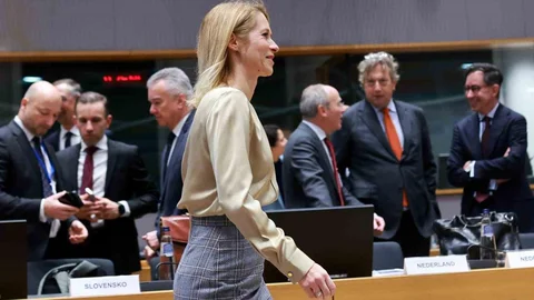 AB Dışişleri Bakanları Toplantısı Brüksel'de Başladı