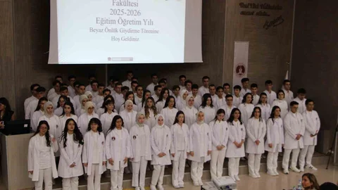 Fırat Üniversitesi'nde Beyaz Önlük Töreni