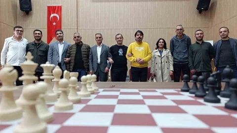 Bingöl'de Satranç Turnuvası Tamamlandı