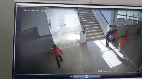 Mardin'de Öğrencinin Boğazına Yiyecek Kaçtı