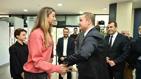 Balıkesir'de Milli Sporcu Buluşması