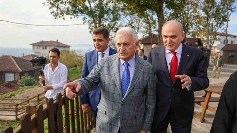 Binali Yıldırım Düzce'deki Antik Kentte İnceleme Yaptı
