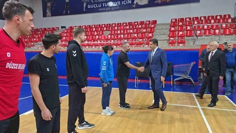 Düzce'de Vali'den Maç Destek Çağrısı