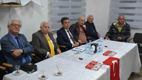 Akhisar'da Öğretmenler Günü Buluşması