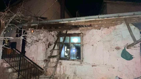 Bozkır'da Baca Temizliği Yangın Çıkardı