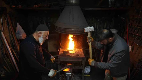 Muş'ta Yarım Asırlık Demircilik Geleneği