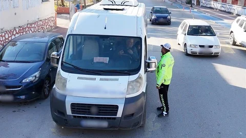 Burdur'da Servis Araçlarına Denetim Yapıldı