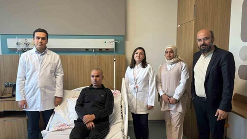 Gaziantep'te Uyanık Beyin Ameliyatı Yapıldı