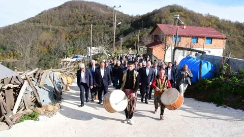 Terme'de Hizmet Farkı Olmadığını Vurguladı