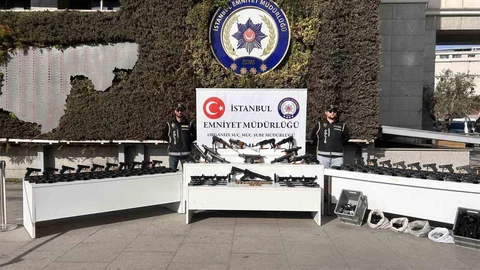 İstanbul'da Sokak Çetelerine Operasyonlar Devam Ediyor