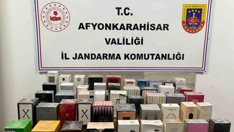 Afyonkarahisar'da Kaçak Parfüm Ele Geçirildi