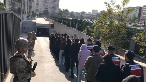 Futbolu Sarsan Mersin Yasa Dışı Bahis Operasyonunda 4 Gözaltına Alınan 4 Hakem Adliye’ye Sevk Edildi