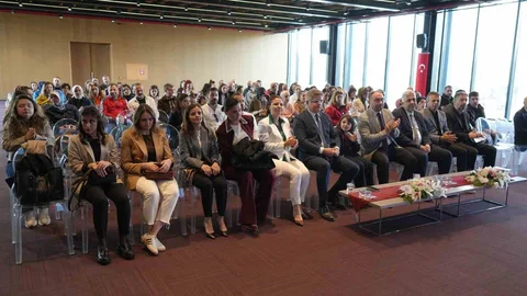 Samsun'da Otizm Semineri Düzenlendi