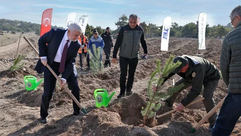 TEI'den Eskişehir'de 17 Bin Fidan Bağışı