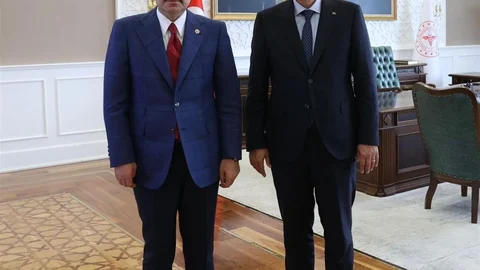 Şırnak'a 11 Yeni Ambulans Tahsis Edildi