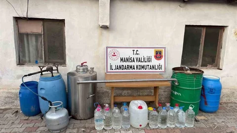 Manisa'da 112 Litre Sahte İçki Ele Geçirildi