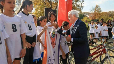 Bursa'da Kros Yarışı Heyecanı