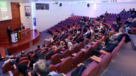 Atatürk Üniversitesinde Akran Değerlendirme Çalıştayı