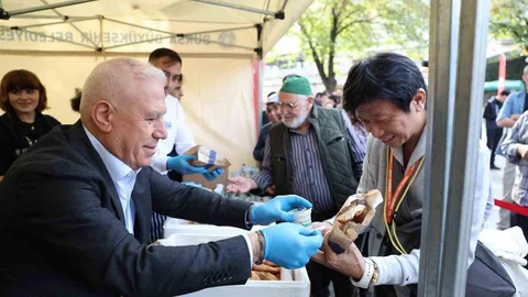 Bursa'da Dünya Cantık Günü Kutlandı