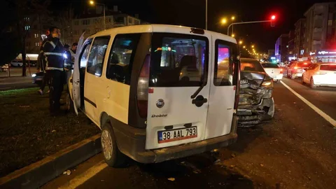 Nevşehir'de Trafik Kazası Sonrası Sürücü Kayboldu