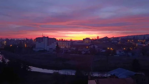 Kars'ta Gün Batımında Kızıl Gökyüzü