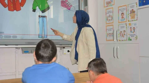 Ordu'da Öğretmen ve Eski Öğrenci Aynı Okulda