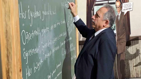 Talas'ta Öğretmenler Günü Mesajı