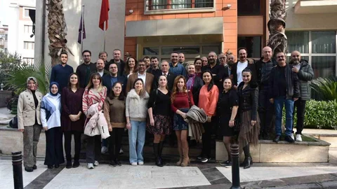 Manisa'da Öğretmenler Günü Kutlaması