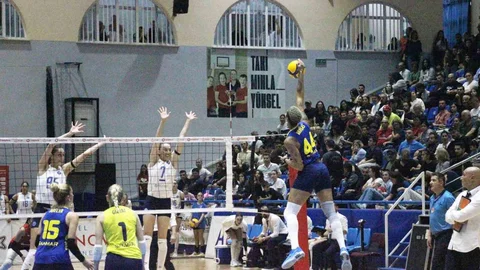 Aydın'da Sultanlar Ligi Maçı Sonuçlandı