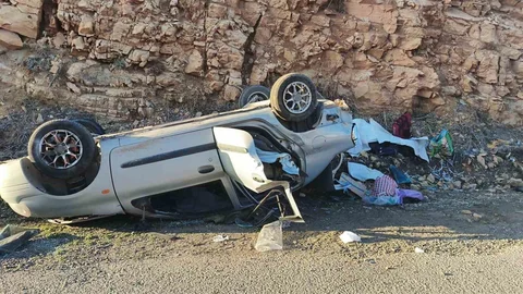 Adıyaman'da Otomobil Devrildi
