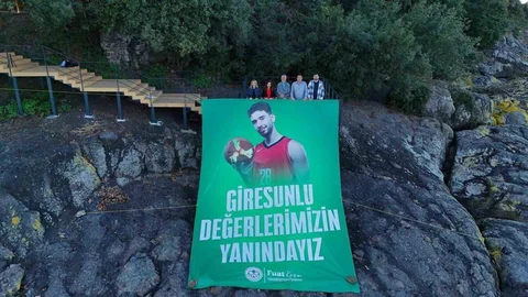 Giresun Adası’nda Alperen Şengün Posterine Veda